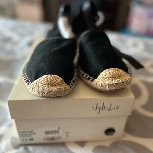 Style & Co Black and Tan Espadrille Shoes